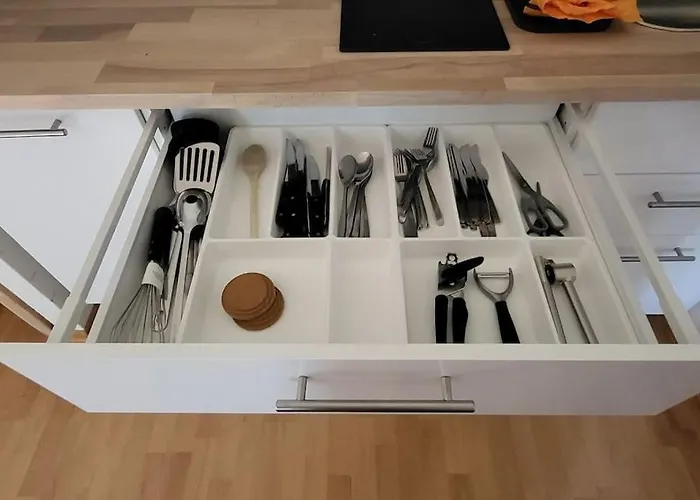 아파트 Gemuetliche Am Stadtrand Von Bonn In *