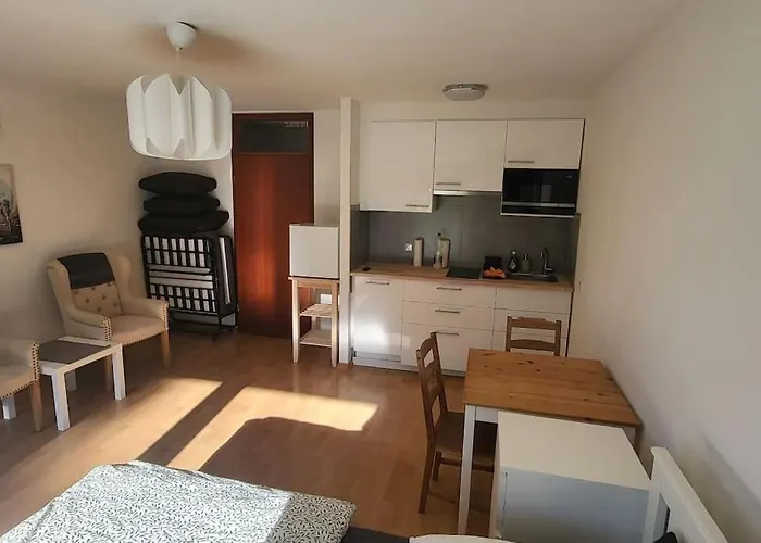 아파트 Gemuetliche Am Stadtrand Von Bonn In